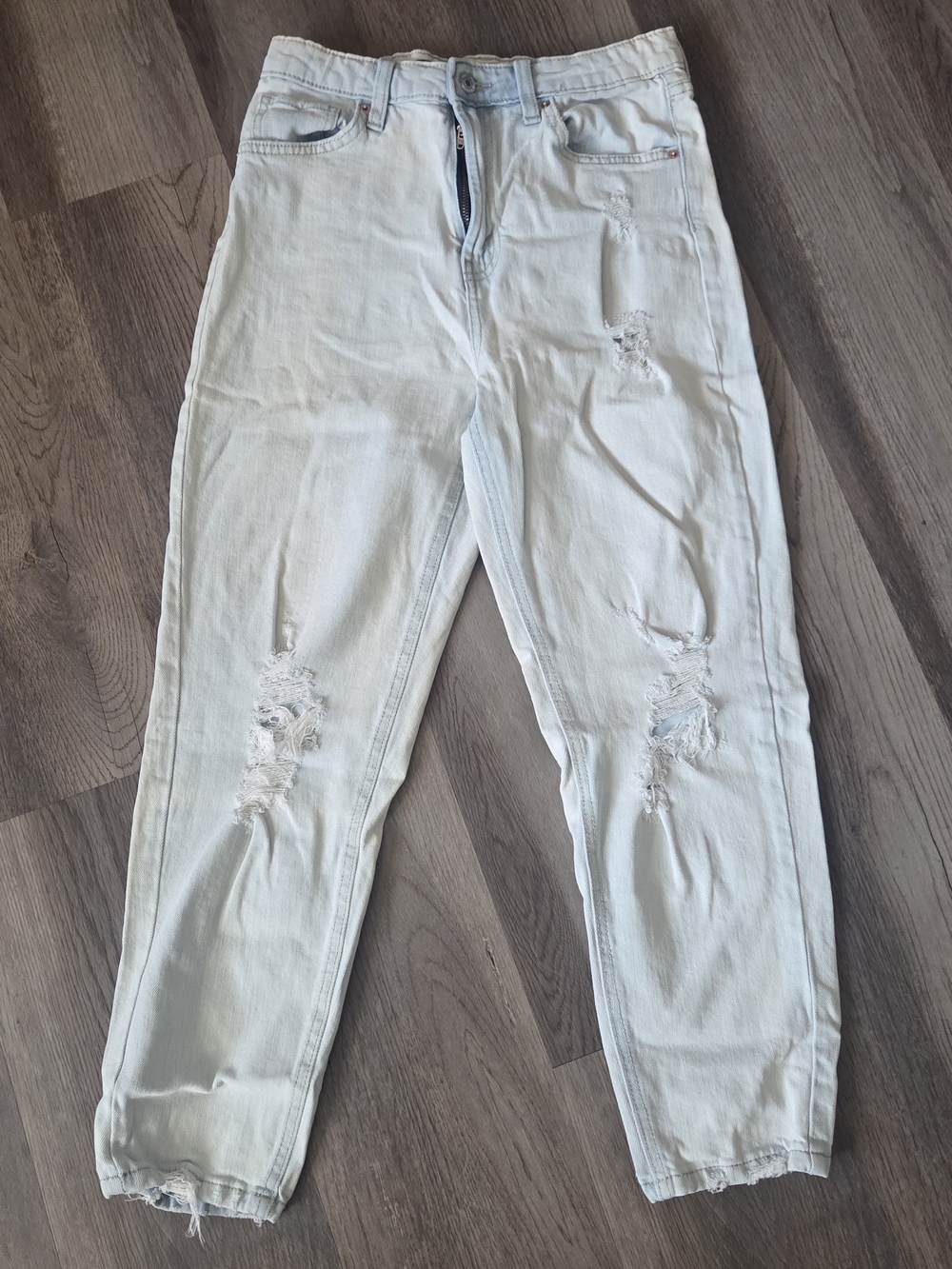 Wild Fable Super High Rise Mom Jean Distressed Light Wash Ankle Sz 6